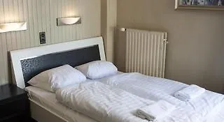 Trianon Annex Otel 2*